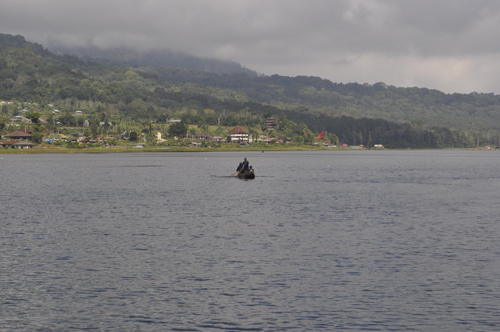 Lake Buyan